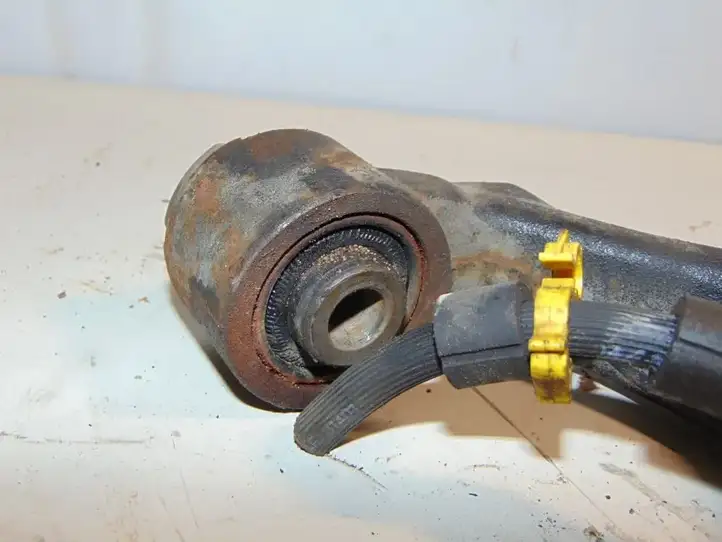 Land Rover Range Rover Sport (2005 - 2009)  RBJ500840 Вилы