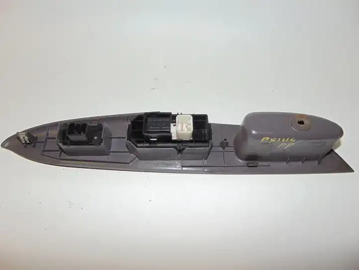 Toyota Prius (XW10) (1997 - 2003) 8403047010 Блок кнопок стеклоподъемников — фото 5