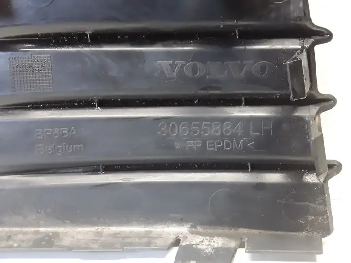 Volvo V50 (2004 - 2008) 30655884 Решетка противотуманной фары — фото 3