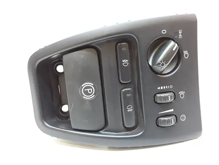 Volvo XC90 (2006 - 2014) 8683963 Включатель фонарей — фото 1