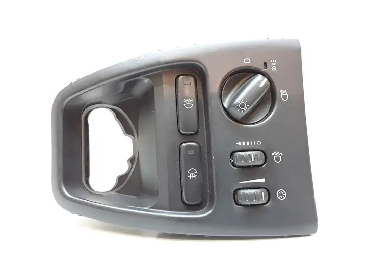 Volvo XC90 (2006 - 2014) 30739304 Включатель фонарей — фото 1