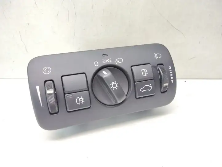 Volvo S80 (2006 - 2009) Включатель фонарей — фото 1