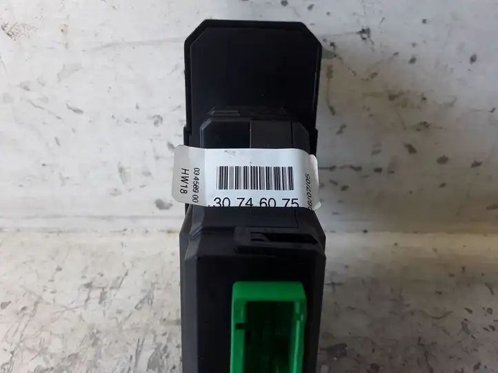 Volvo S60 (2004 - 2010) 30746075 Кнопка стеклоподъемников — фото 3