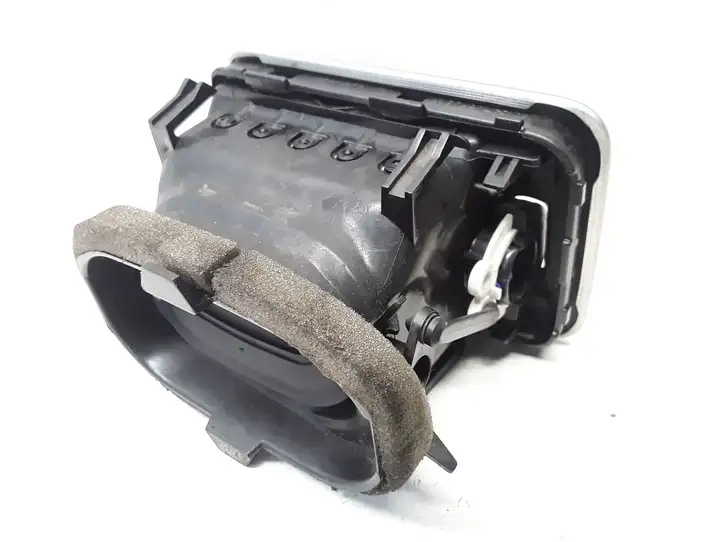Volvo V70 (2007 - 2013) 30755191 Боковой воздушный дефлектор — фото 2