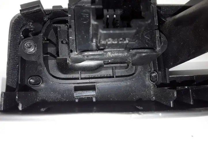 Volvo V50 (2004 - 2008) 30658449 Накладка кнопки стеклоподъемника — фото 4
