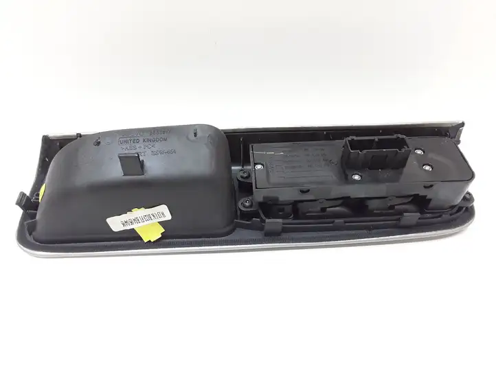 Volvo V50 (2004 - 2008) 8663817 Накладка кнопки стеклоподъемника — фото 2