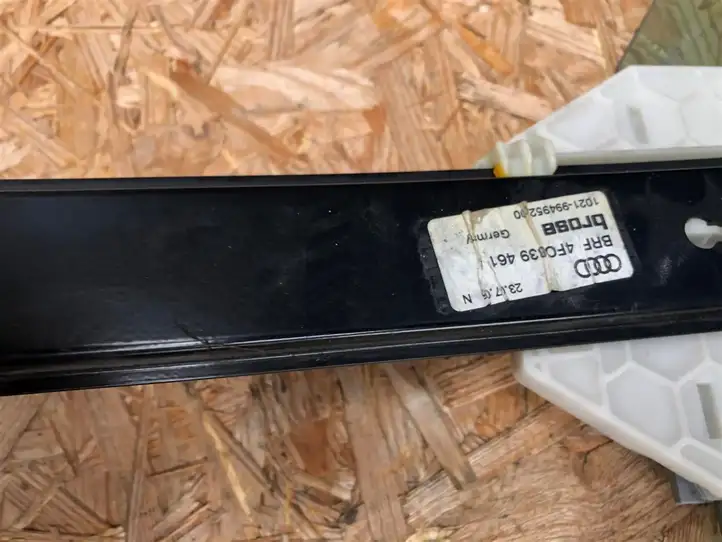 Audi A6 S6 C6 4F (2004 - 2008) Рамка дверного стекла задней двери — фото 2