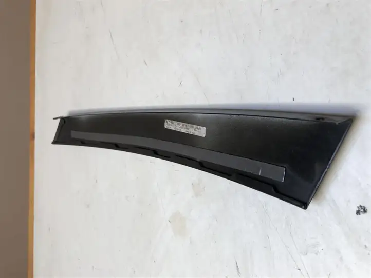 Mercedes-Benz E W211 (2002 - 2009) Накладка стекла задней двери — фото 3