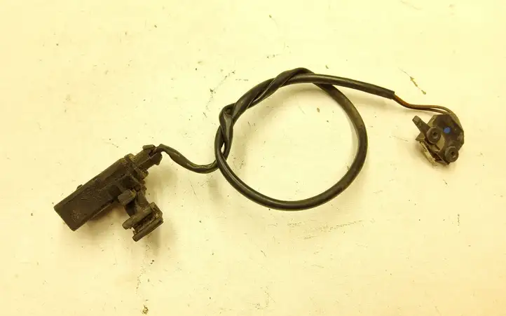 Audi A6 S6 C6 4F (2004 - 2008) Замок капота — фото 1