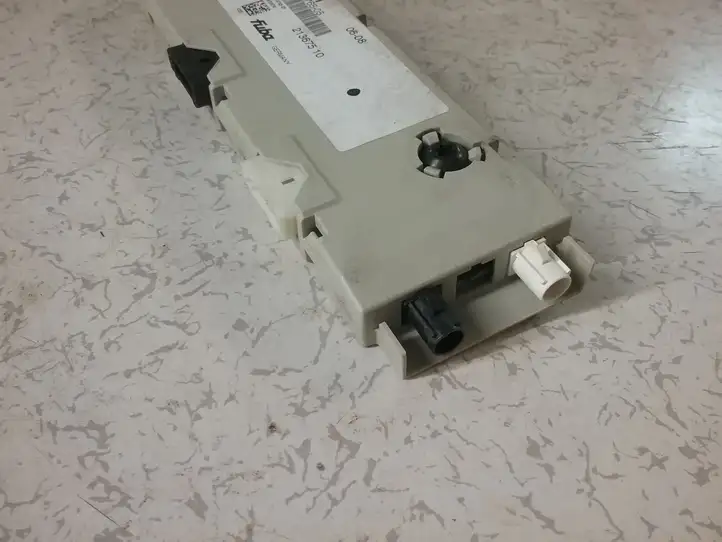 Mini One Cooper Coupe R56 (2004 - 2014)  3R1676505 Усилитель антенны