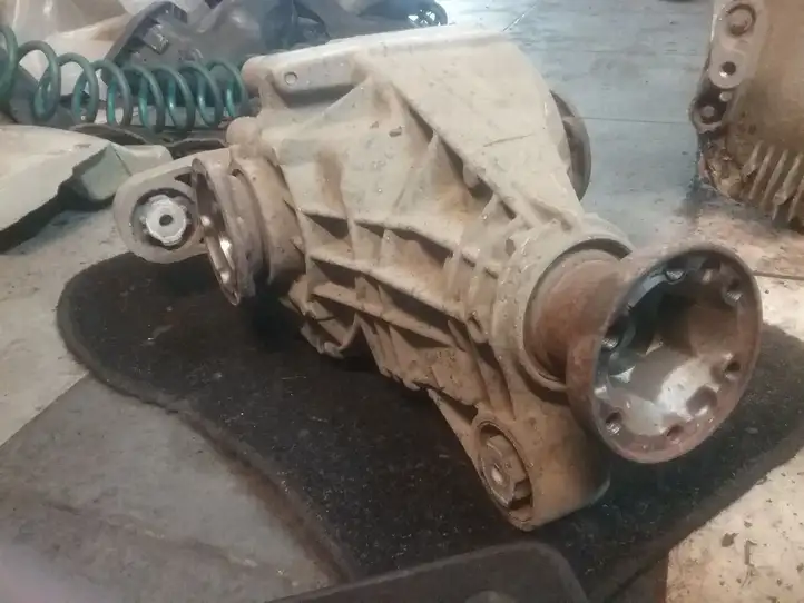 Volkswagen Touareg I (2002 - 2010) Задний редуктор — фото 5
