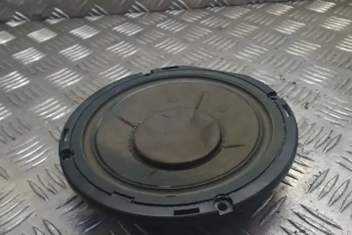 Volkswagen Sharan (2000 - 2003)  95VW18808CC Громкоговоритель (громкоговорители) в задних дверях