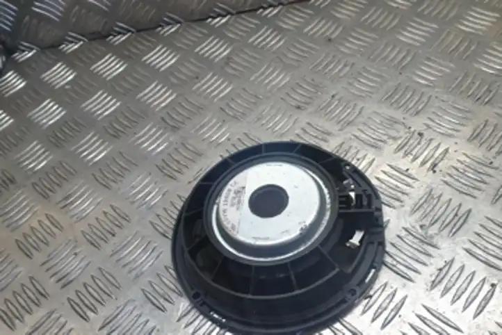 Volkswagen Sharan (2000 - 2003)  95VW18808CC Громкоговоритель (громкоговорители) в задних дверях