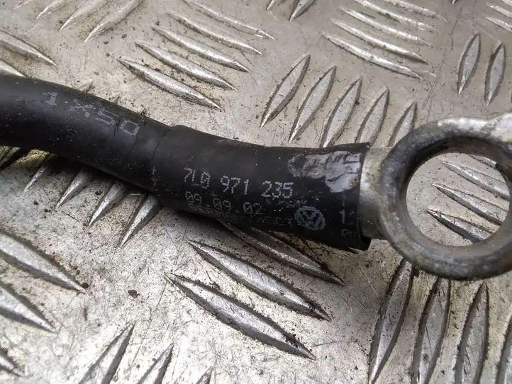 Volkswagen Touareg I (2002 - 2010)  7L0971235 Минусовый провод (аккумулятора)