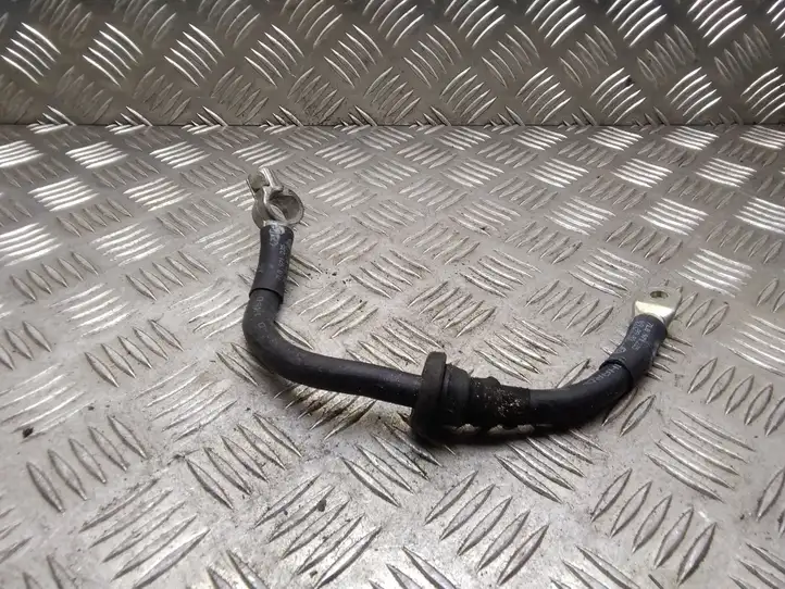 Volkswagen Touareg I (2002 - 2010)  7L0971235 Минусовый провод (аккумулятора)