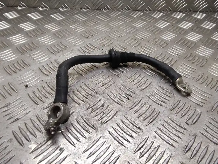 Volkswagen Touareg I (2002 - 2010)  7L0971235 Минусовый провод (аккумулятора)