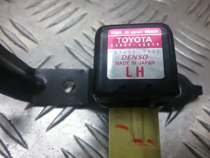 Lexus RX 330 - 350 - 400H (2003 - 2006) G484948010 Датчик удара SRS — фото 2