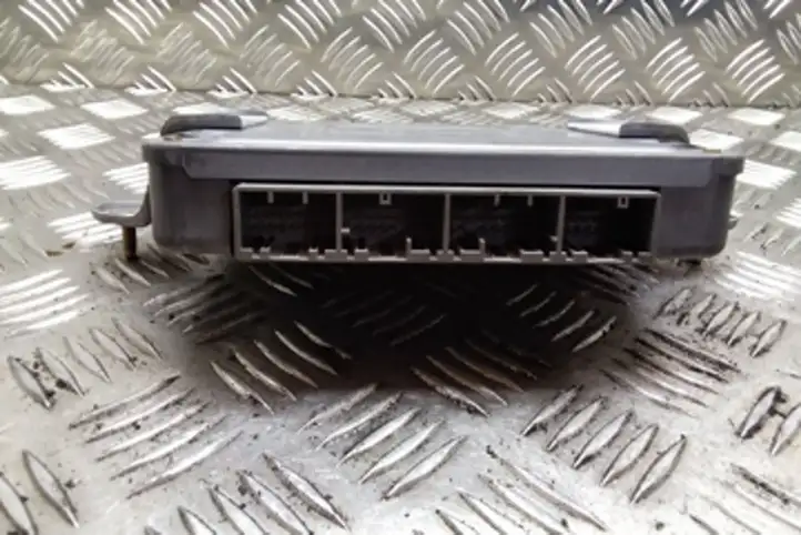 Toyota Prius (XW20) (2003 - 2009) 8998147100 Прочие блоки управления — фото 4