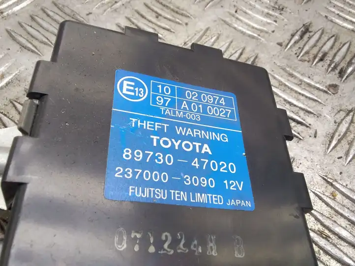 Toyota Prius (XW20) (2003 - 2009) 8973047020 Блок управления сигнализацией — фото 2