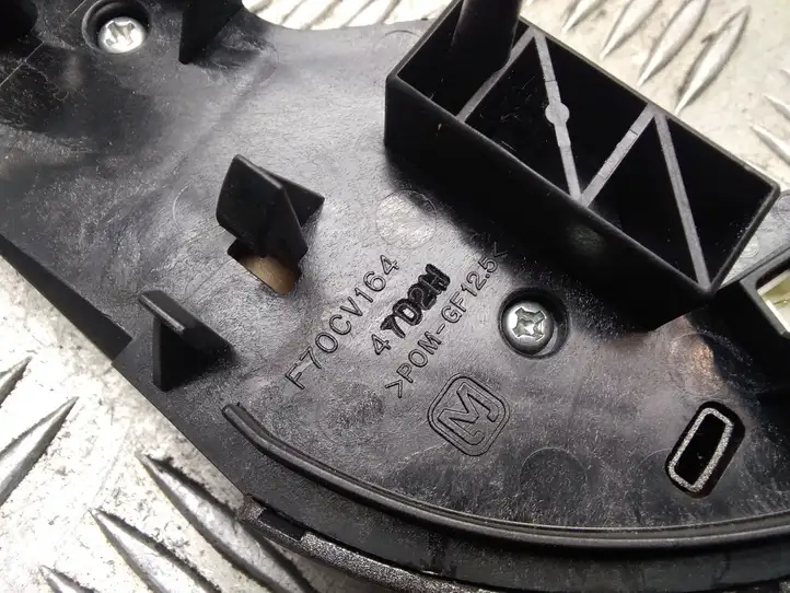 Toyota Prius (XW20) (2003 - 2009) F70CV164 Кнопки на рулевом колесе — фото 4