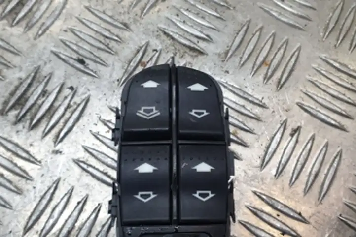 Ford Focus (2005 - 2008) 98AG14A132 Кнопка стеклоподъемников — фото 1