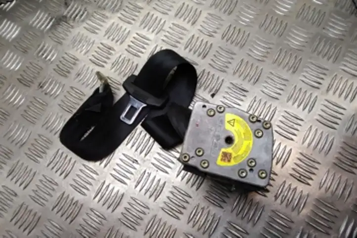 Audi A6 (2001 - 2004)  00064577 Задний ремень безопасности