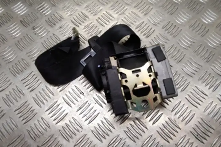 Audi A6 (2001 - 2004)  00064577 Задний ремень безопасности