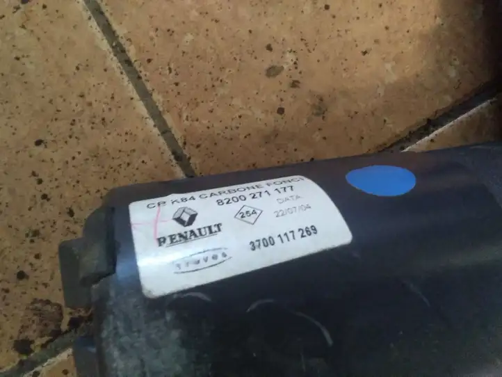 Renault Megane II (2002 - 2005)  8200271177 Шторка