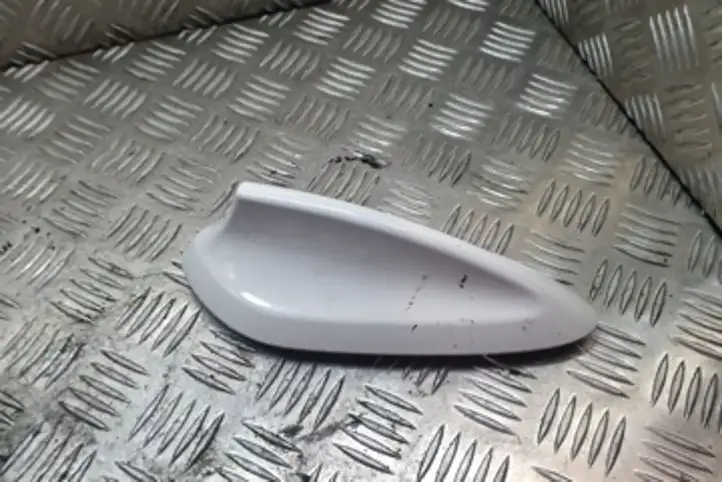 BMW 1 F20 F21 (2011 - 2019) 50010842 GPS антенна — фото 4