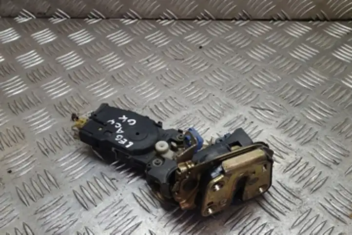 Subaru Legacy (1999 - 2003)  0728 Замок задней двери