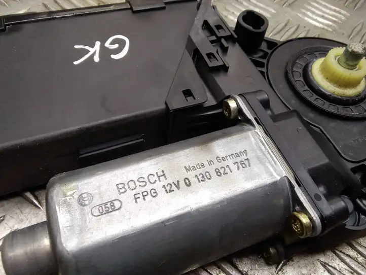 Audi A4 S4 B6 8E 8H (2000 - 2006) 8E0959801A Стеклоподъемник задней двери — фото 3