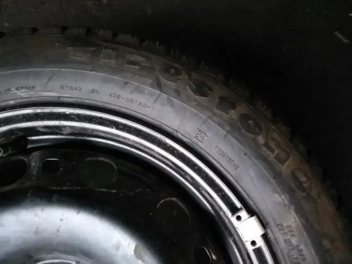 Volkswagen Golf IV (1998 - 2005)   Запасное колесо R 15