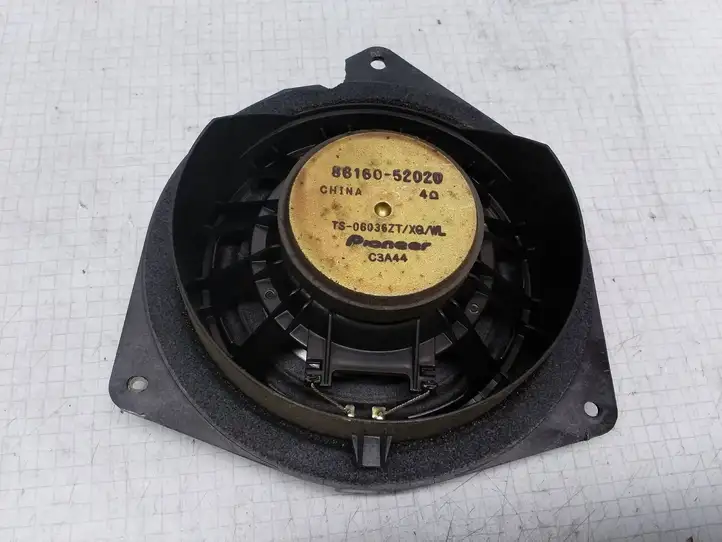 Toyota Yaris Verso (1999 - 2005) 8616052020 Динамики передних дверей — фото 3