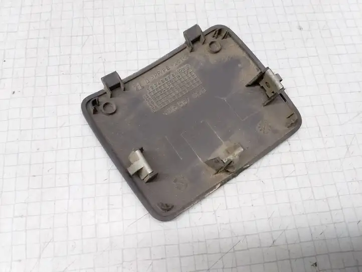 Seat Cordoba (6K) (1999 - 2002)  6K6867656 Другая деталь салона