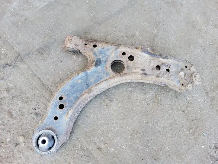 Skoda Octavia Mk1 (1U) (1996 - 2004)   Вилы