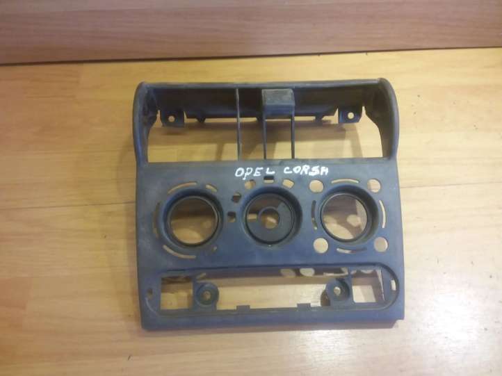 90386819 Opel Corsa B Klimato kontrolės/ pečiuko kontrolės apdaila