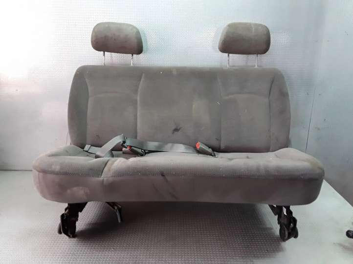 Chrysler Voyager Antra eilė sėdynių
