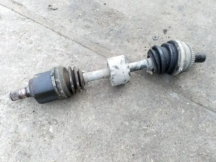 Volvo V70 (2004 - 2007)   Передняя полуось