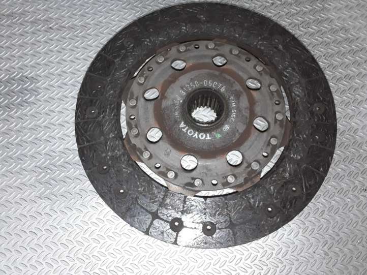 3125005070 Toyota Avensis T250 Sankabos diskas