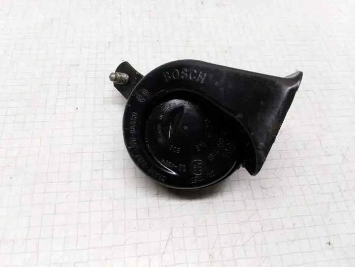 Volkswagen PASSAT B5.5 (2001 - 2005) Звуковой сигнал — фото 1