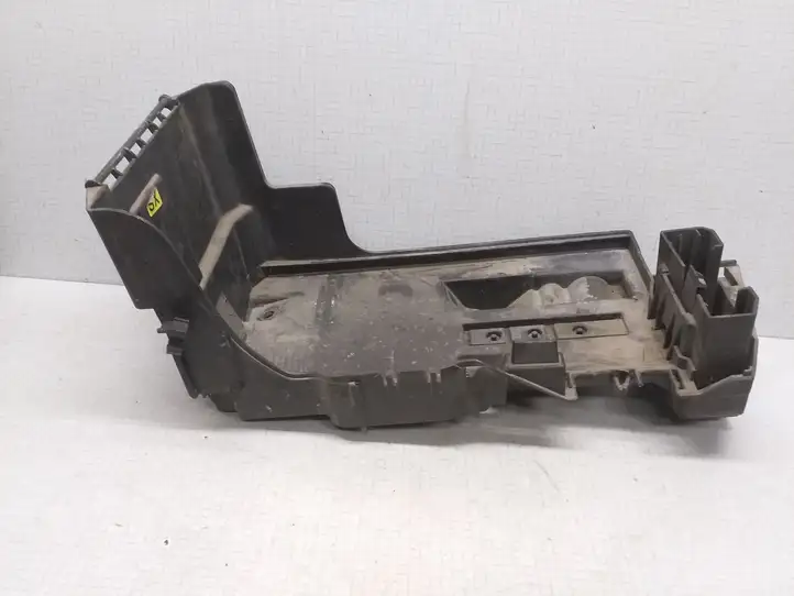 Opel Vectra C (2002 - 2005) 24413805 Площадка аккумулятора — фото 2