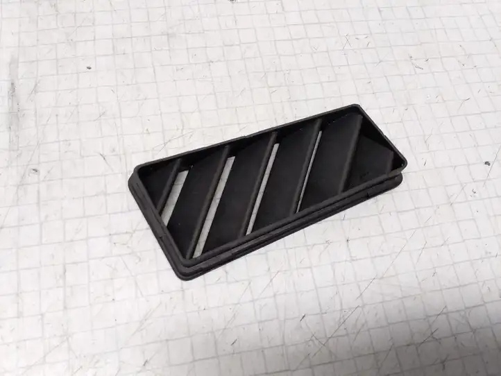 Audi A4 S4 B7 8E 8H (2004 - 2009) 8E0819794B Прочие детали салона — фото 2