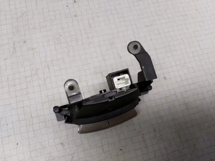 Nissan Primera (2001 - 2008) 25552BA000 Кнопки на рулевом колесе — фото 3