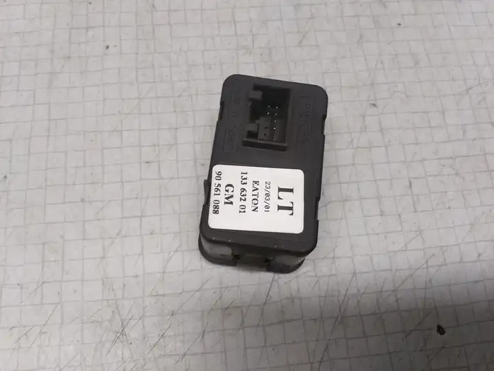 Opel Astra G (1998 - 2004) 13363201 Блок кнопок стеклоподъемников — фото 3