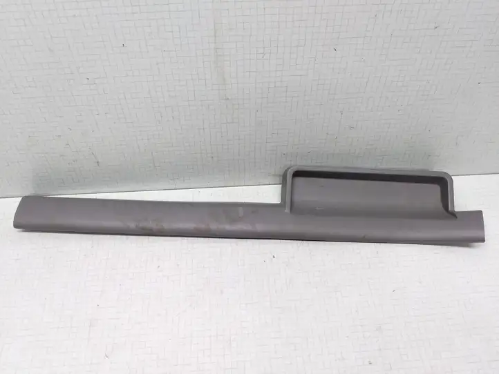 Nissan Almera N16 (2000 - 2010)  769B5BM700 Другая деталь отделки порогов/ стоек