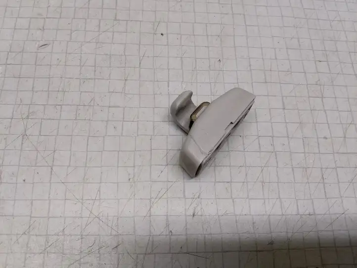 Volkswagen Bora (1998 - 2005)  3B0857561A Держатель щитка от солнца