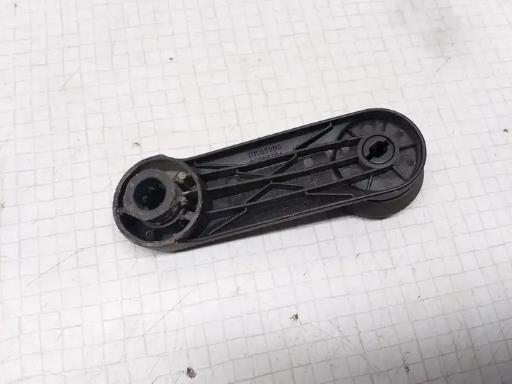 Opel Astra G (1998 - 2004) 902471500430 Ручка стеклоподъемника — фото 3