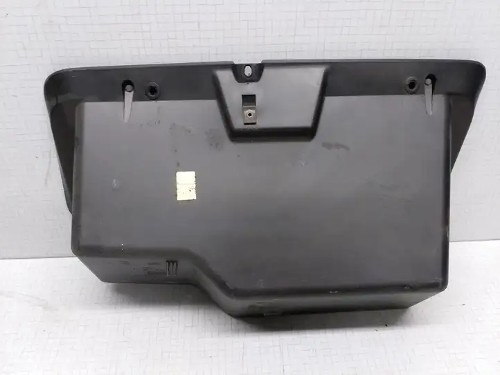 Seat Cordoba (6K) (1999 - 2002) 6K1857103L Рамка бардачка — фото 2