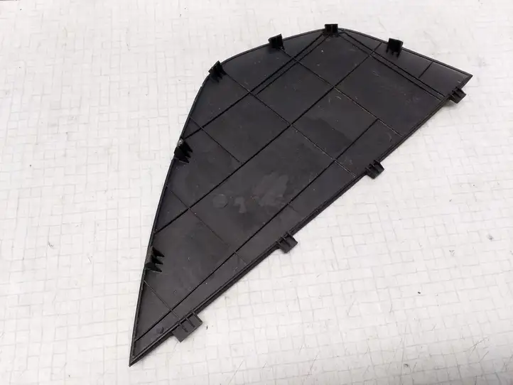 Hyundai Getz (2002 - 2005)  847161C001 Отделочный щит панели (боковой)