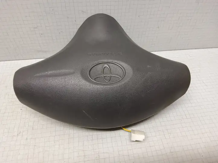 Toyota Yaris (1999 - 2003) Подушка безопасности руля — фото 2